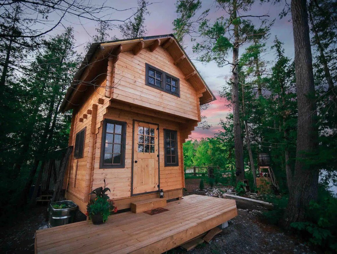 unique accommodation in canada