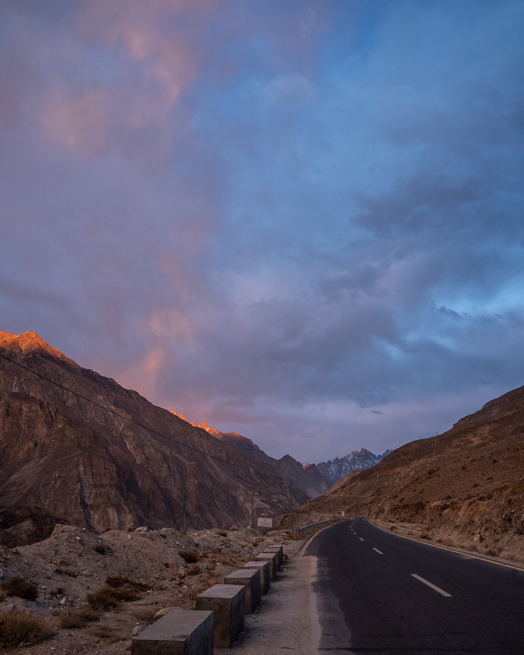 kkh during pink sunset