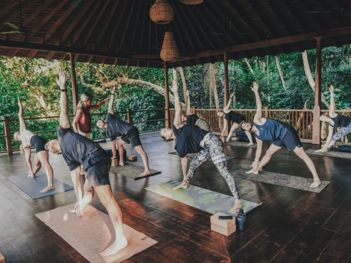 11 Day Surf, Meditation, Yoga in Hiriketiya