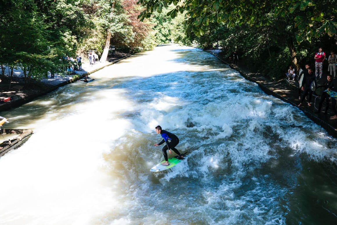 Go River Surfing at Eisbachwelle