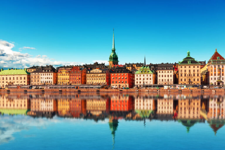 The 20 BEST Hostels in Sweden (What are they?)