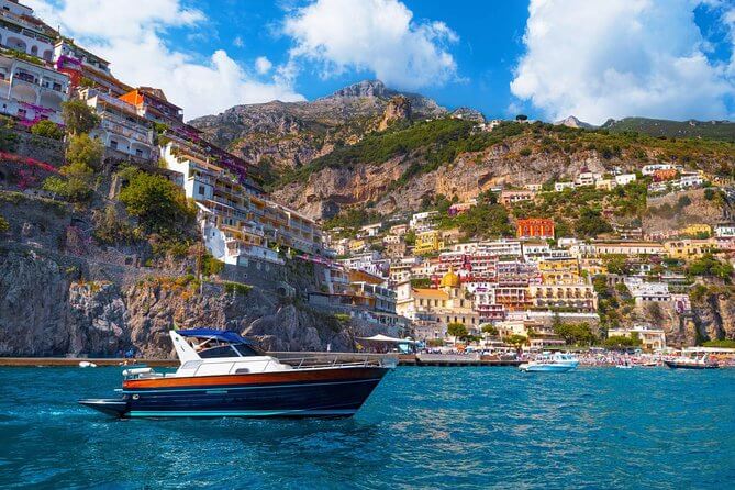 Visit Amalfi and Positano by boat