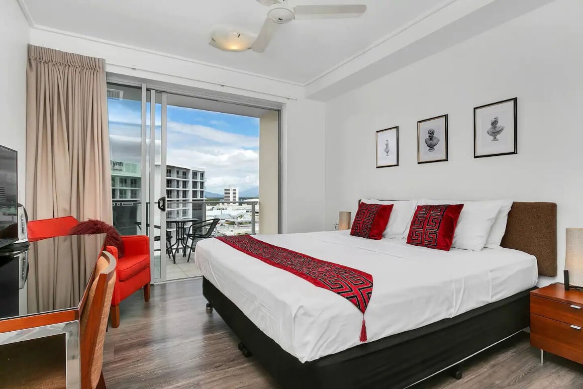 Australia accommodation prices