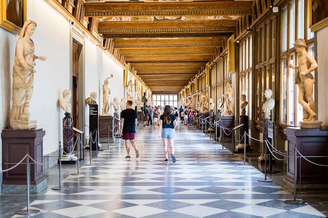 Visit the Famous Uffizi Gallery