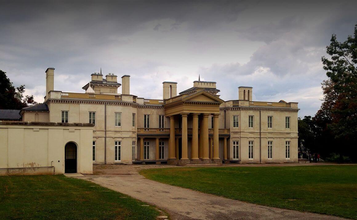 Dundurn Castle