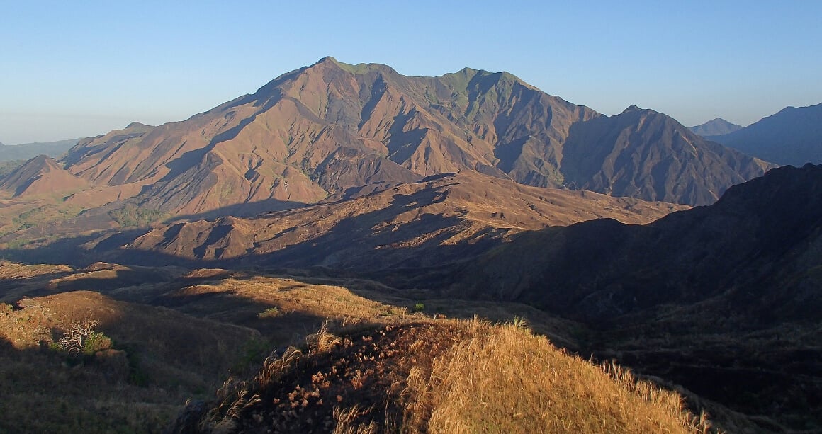 Mounts Iglit-Baco National Park