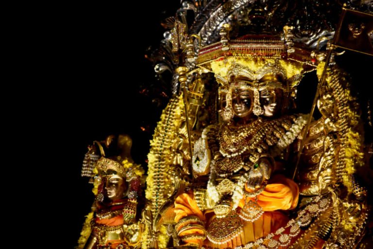 11 AMAZING Festivals in Sri Lanka You Must Go To