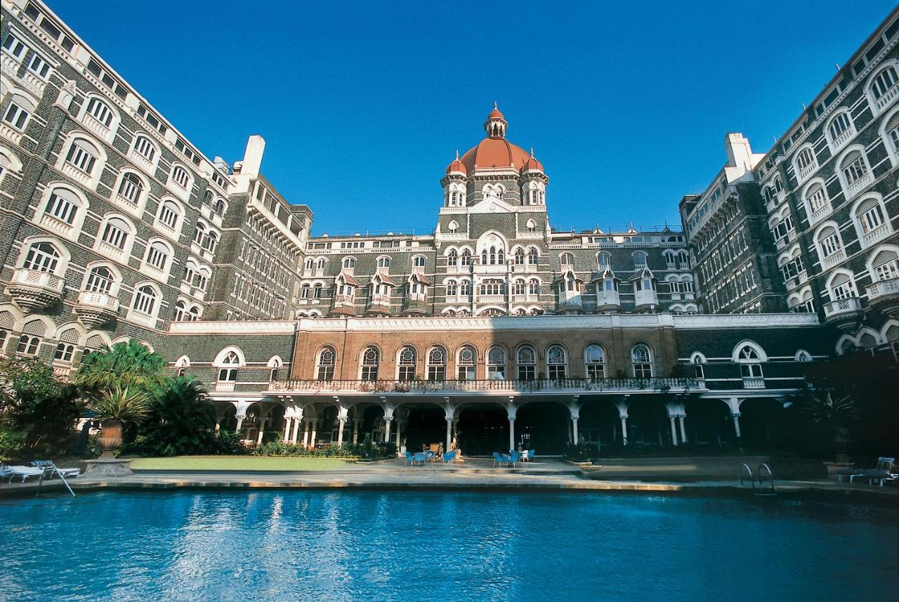 mumbai tourist lodging