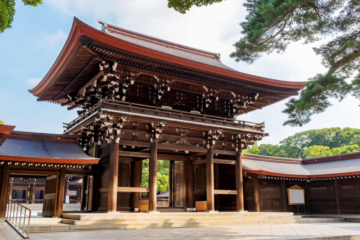meji shrine one of the best places to visit in tokyo