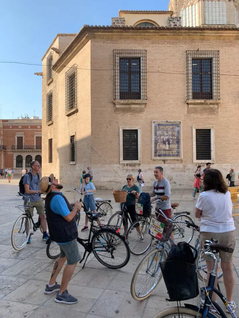 City Center Bike Tour with a Local Guide