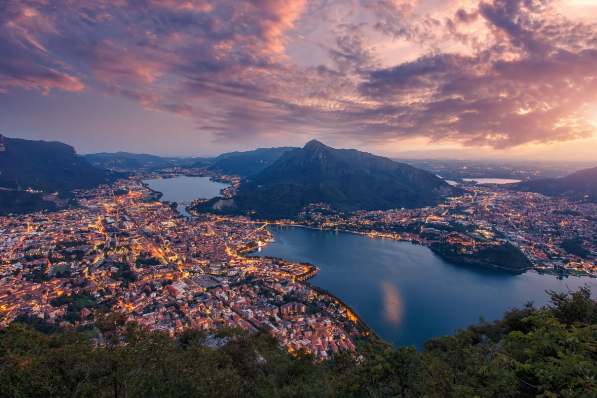 travelling around lake como