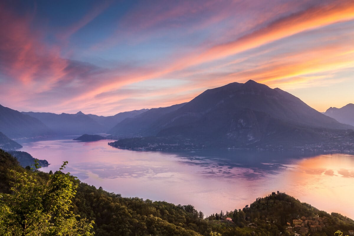 Lake Como mountains and lake view