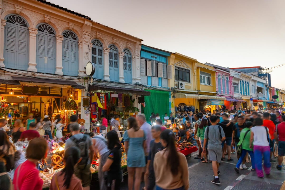 Night markets of Phuket: places to visit