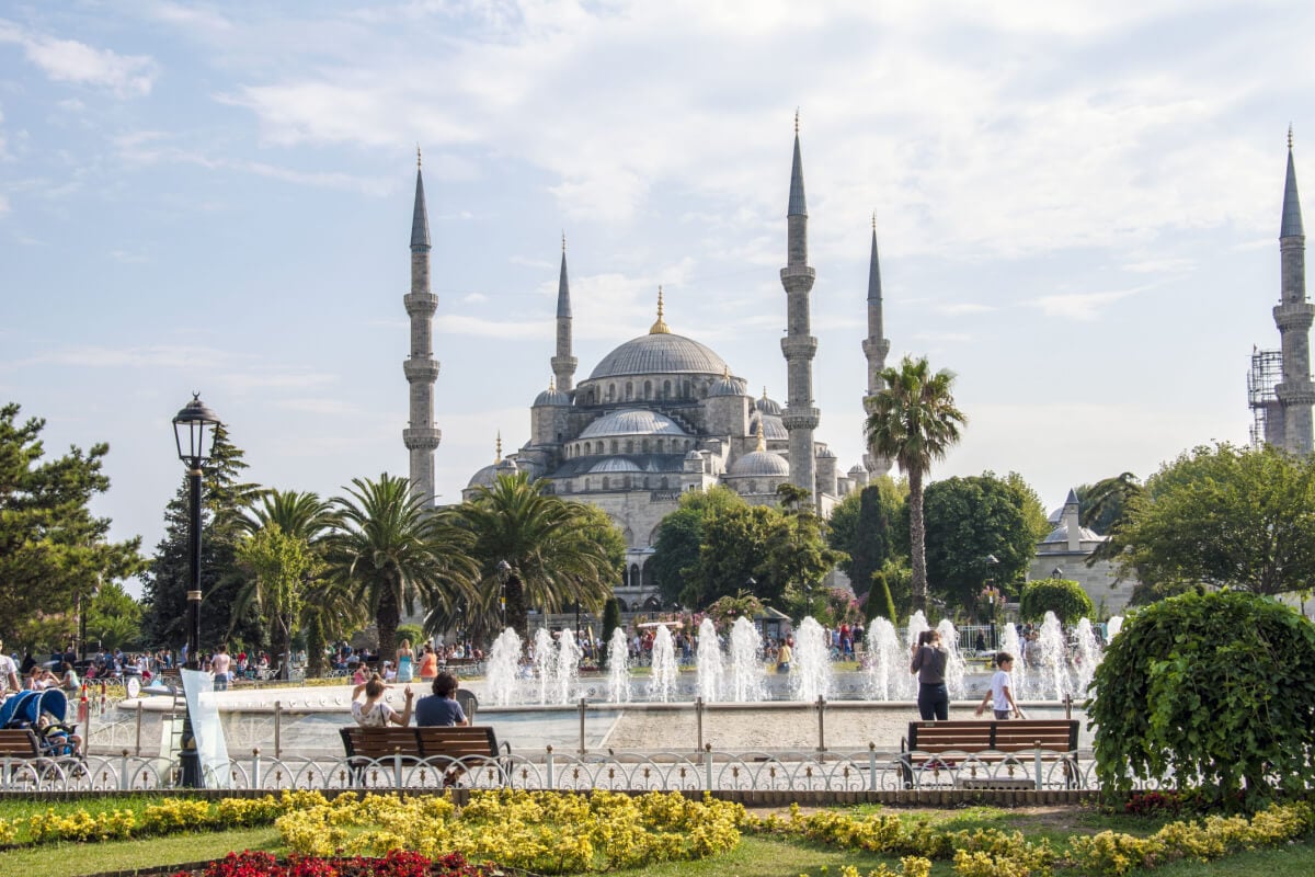 travel blogger istanbul