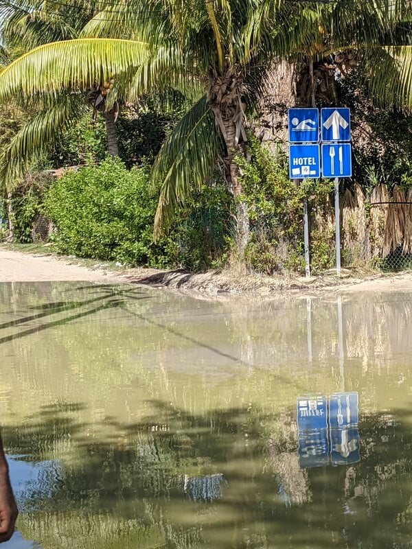 travel route through mexico