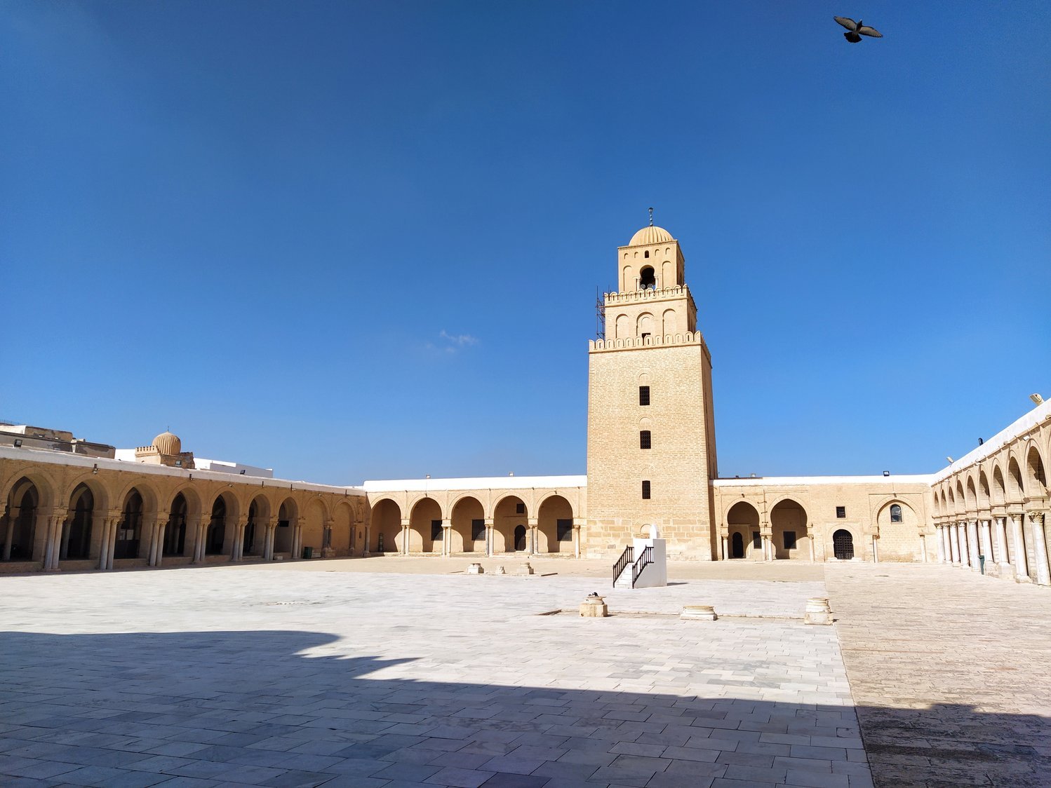 travel guide book tunisia