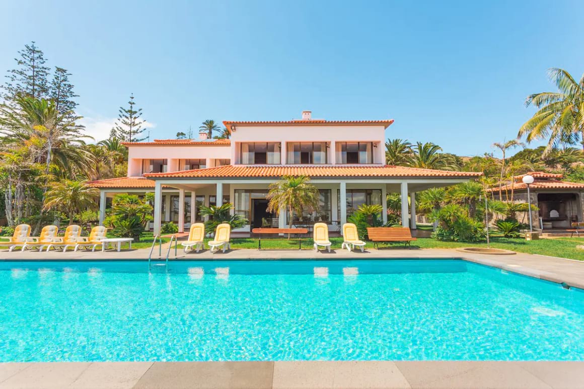 6 Bed Luxury Villa Mar with Private Beach Access