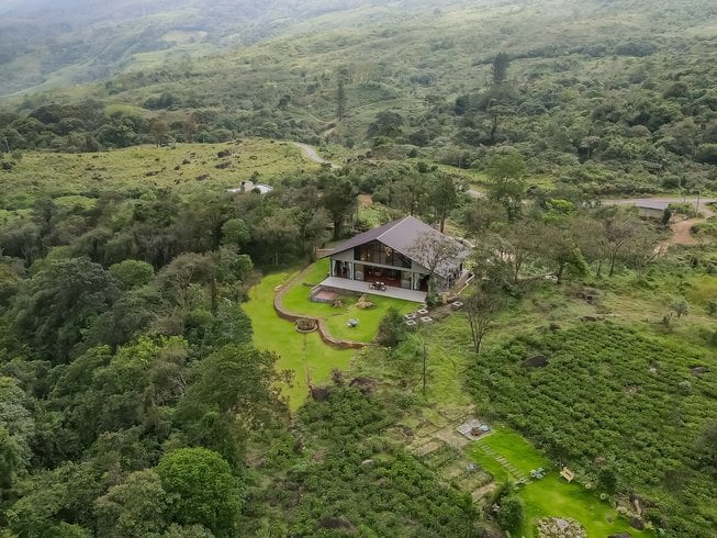 6 Day Exclusive Yoga Retreat in a Luxury and Organic Tea Estate