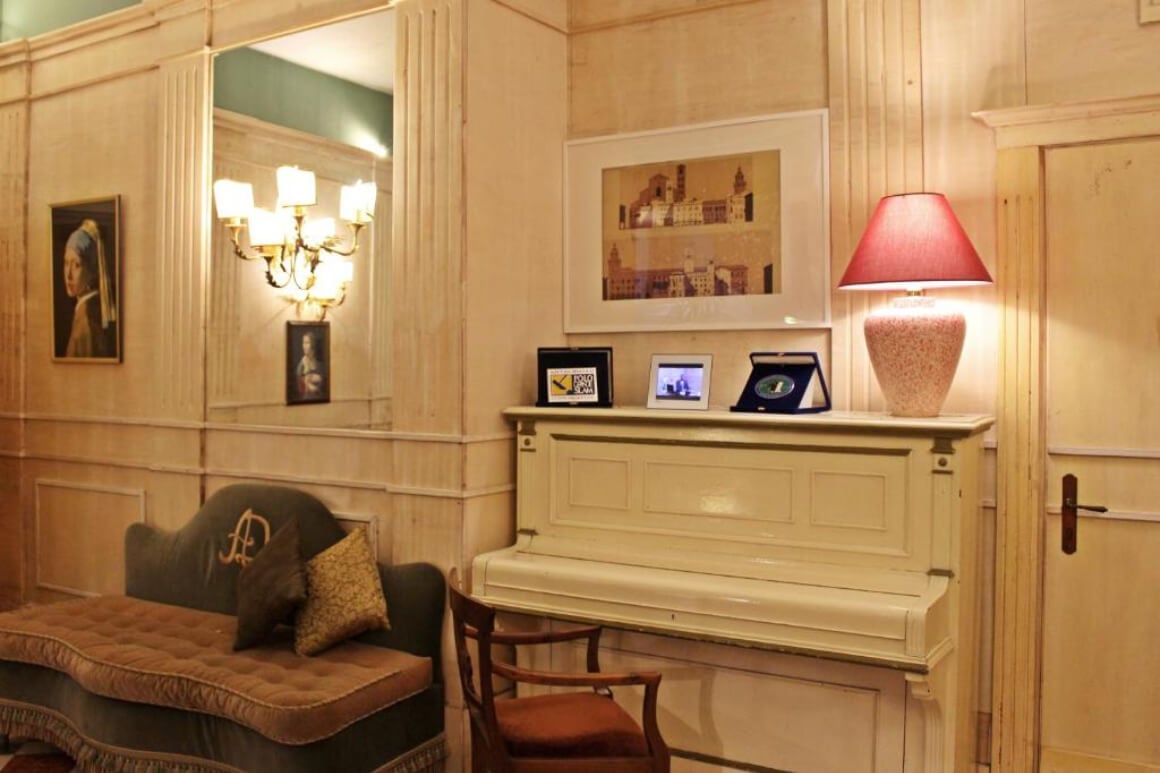 Albergo delle Drapperie Bologna Italy