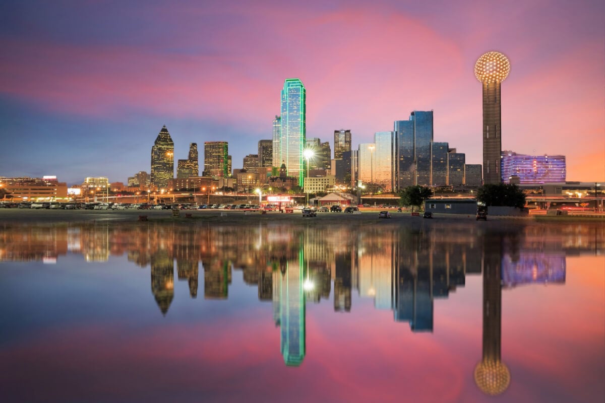 Dallas skyline at dusk