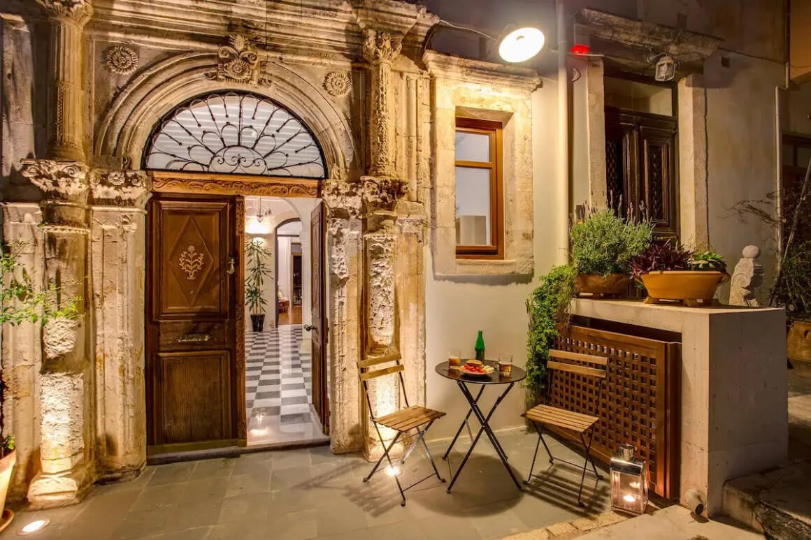Historic building Domicilechania - Venetian Residence ready to welcome up to five guests