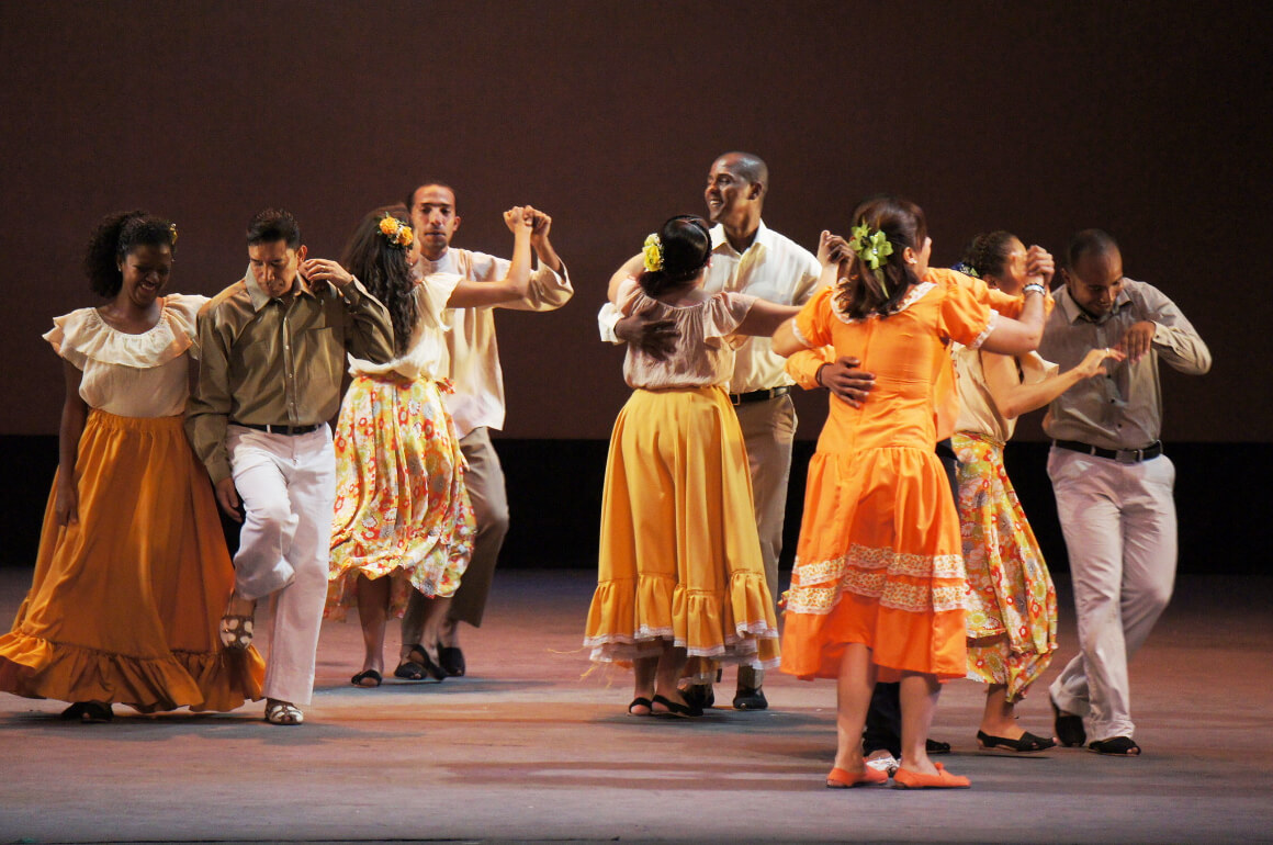 Joropo Dancing