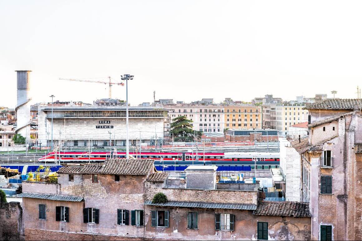 Metro Train Rome