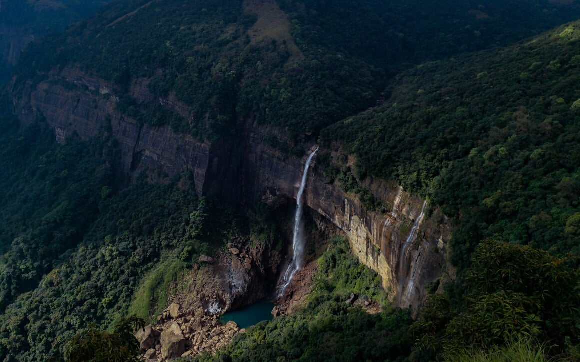 Nohkalikai Falls