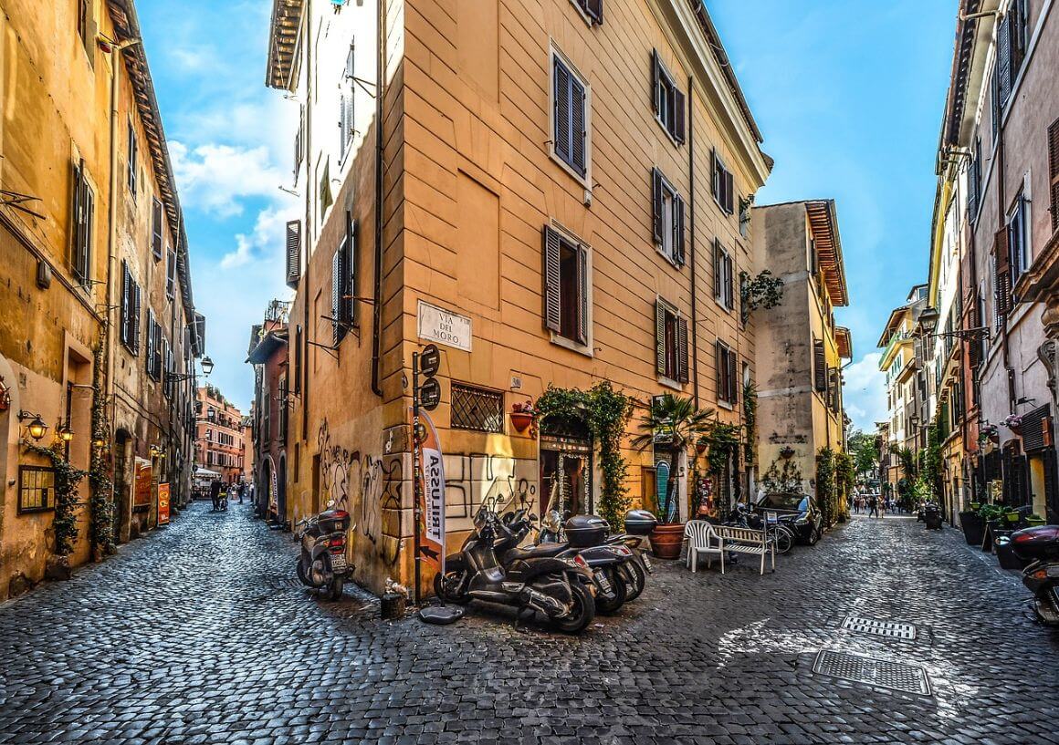 renting a bike in rome