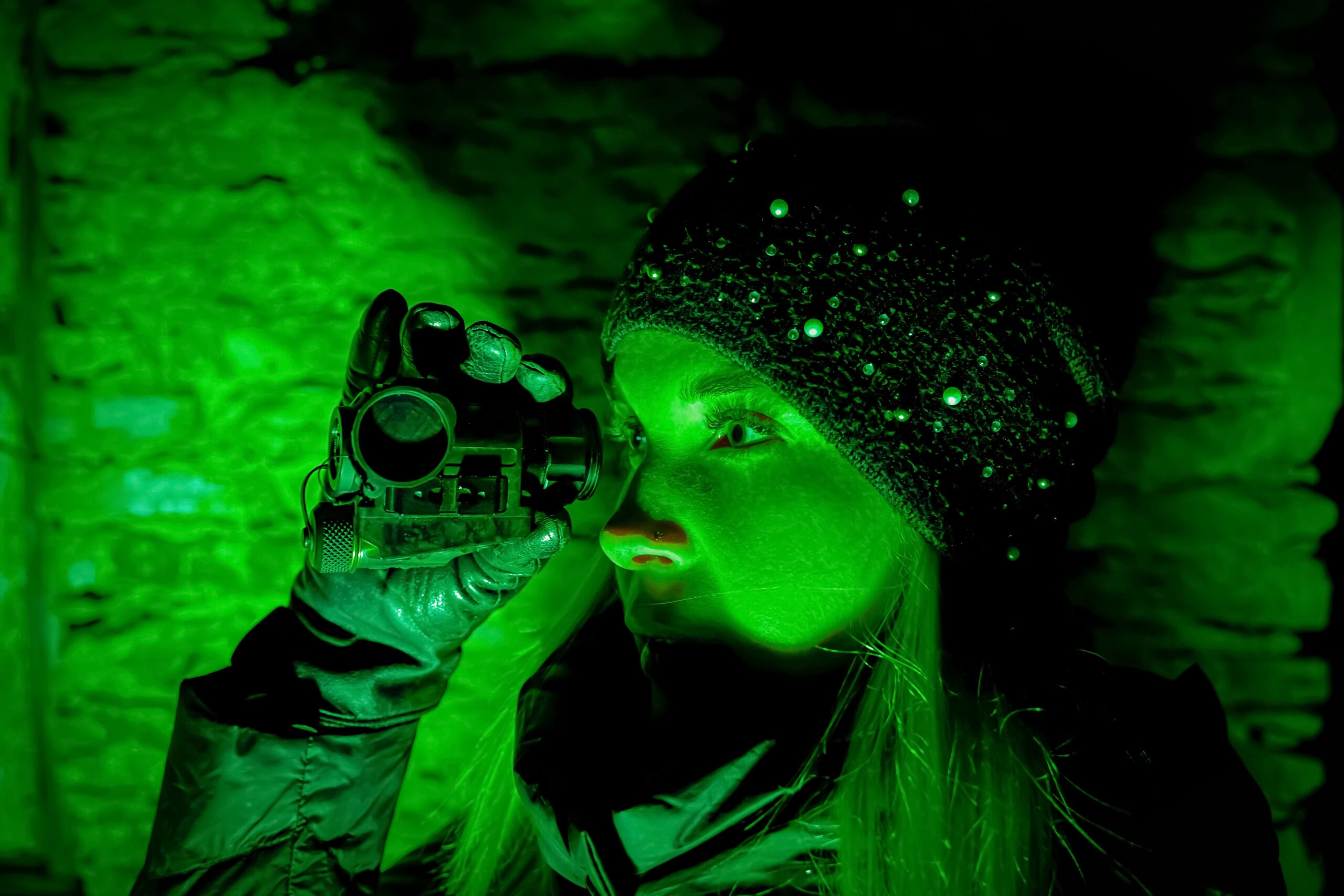 Night vision binoculars 