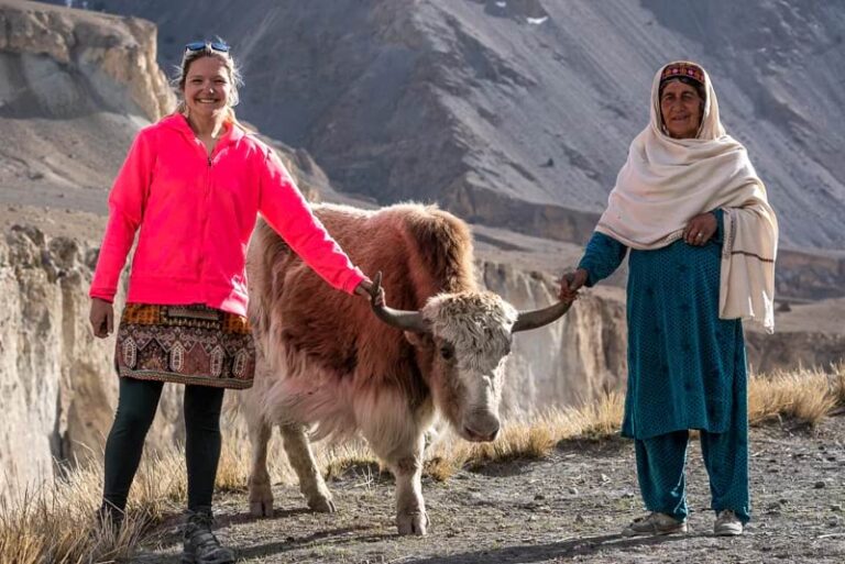 The ULTIMATE Guide to Female Travel in Pakistan