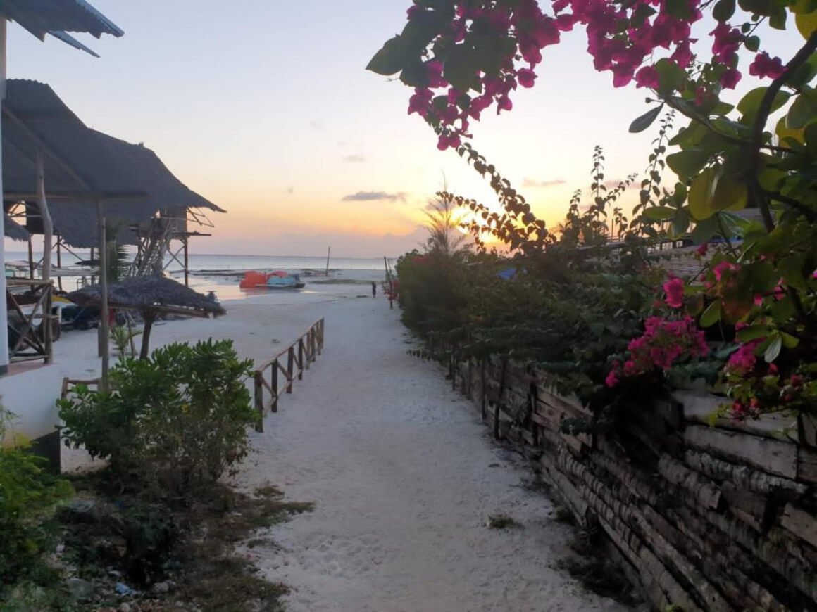 Ndiro Beach House Kendwa Zanzibar