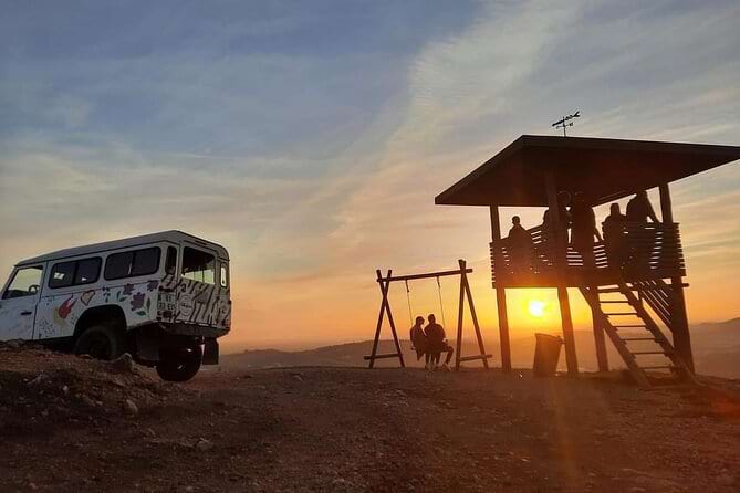 Sunset Safari with Traditional Dinner