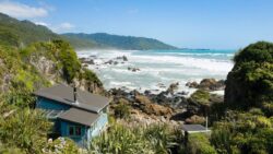 15 STUNNING Baches in New Zealand [2026 Edition]