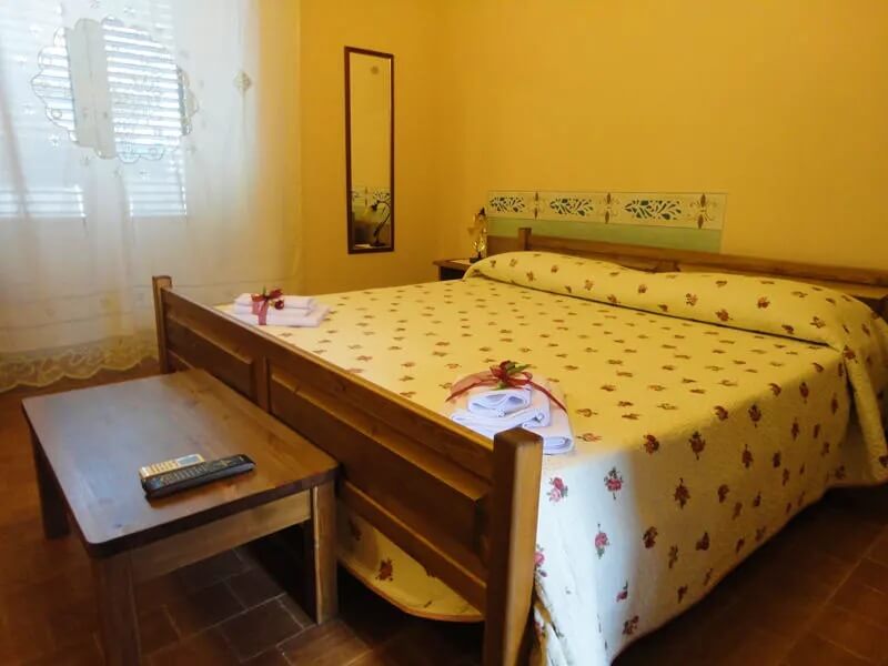 A room in Polifemo Etna hostel, Catania