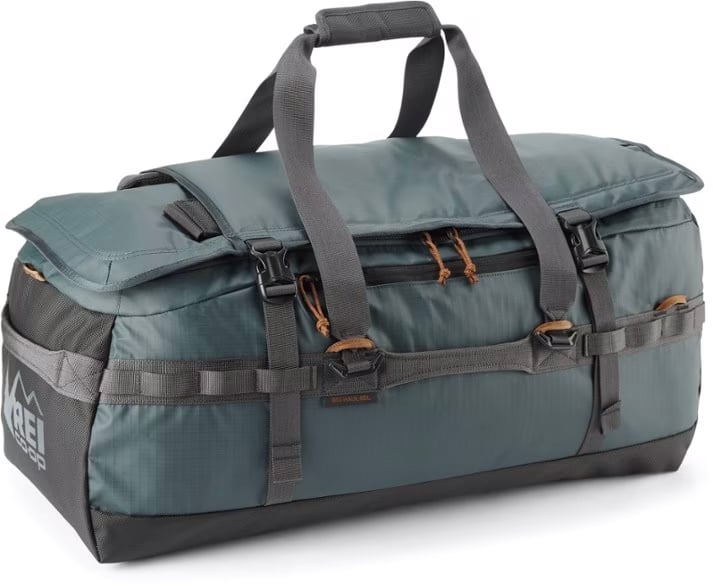 travel duffle pack