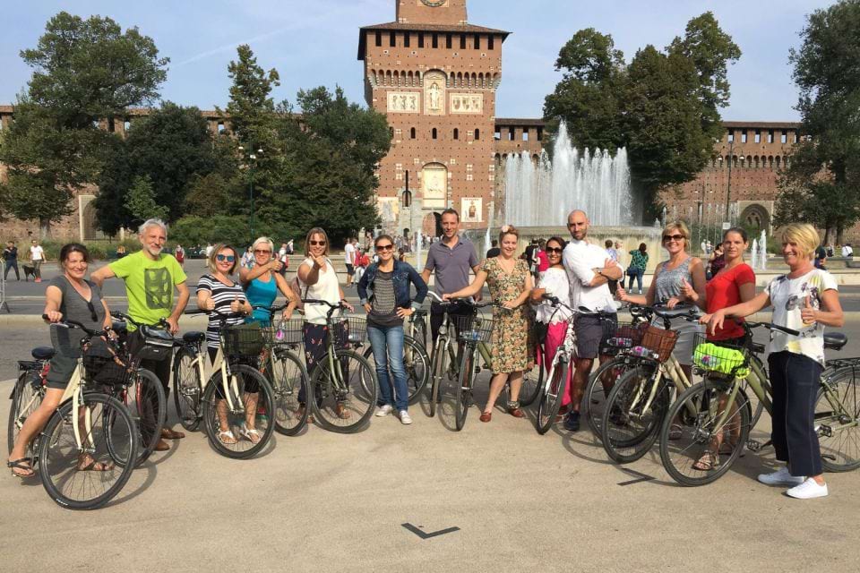 Biking group in Italy