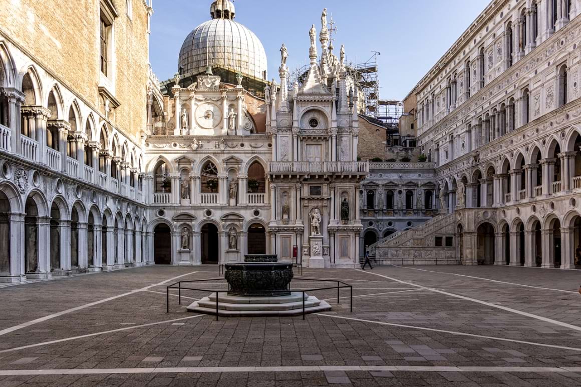 Doges Palace Italy