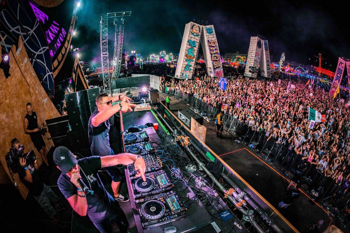 las vegas electric daisy carnival