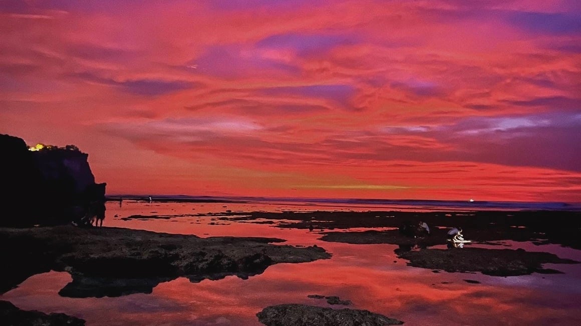 sunset at Uluwatu beach, Bali