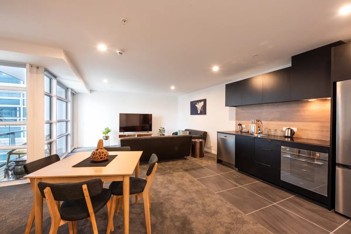 Modern Living at Pinnacle on Victoria. Sophisticated, simple dining and kitchen room. 