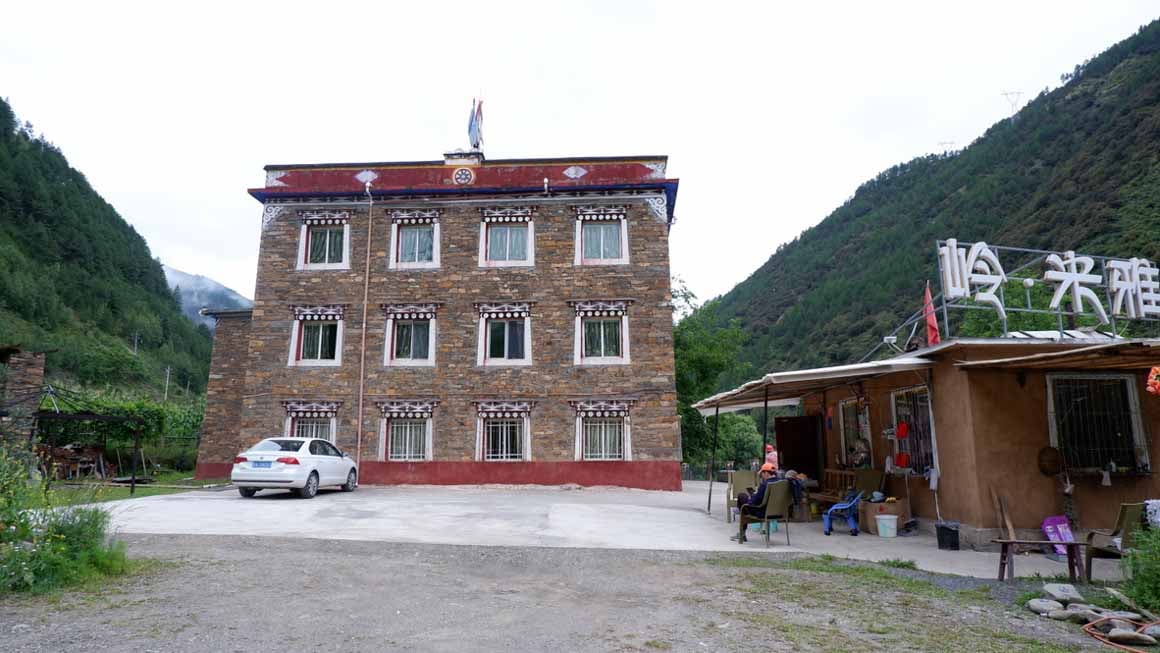 A photo of a traditional Tibetan house