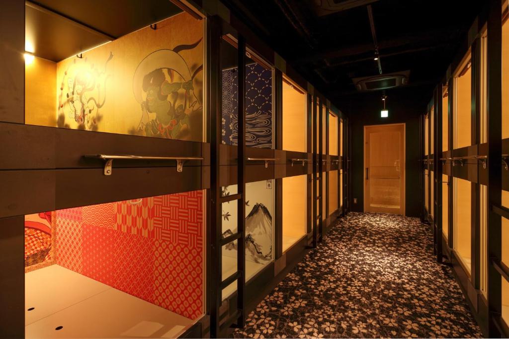 NINJA & GEISHA capsule hotel in Osaka