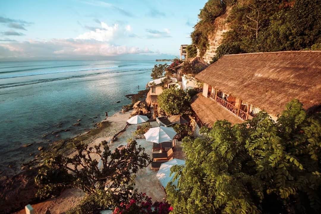 Ocean View Bungalow with Private Beach