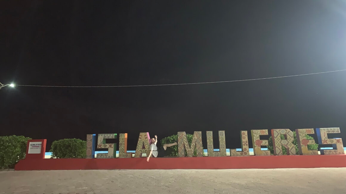 Isla Mujeres sign