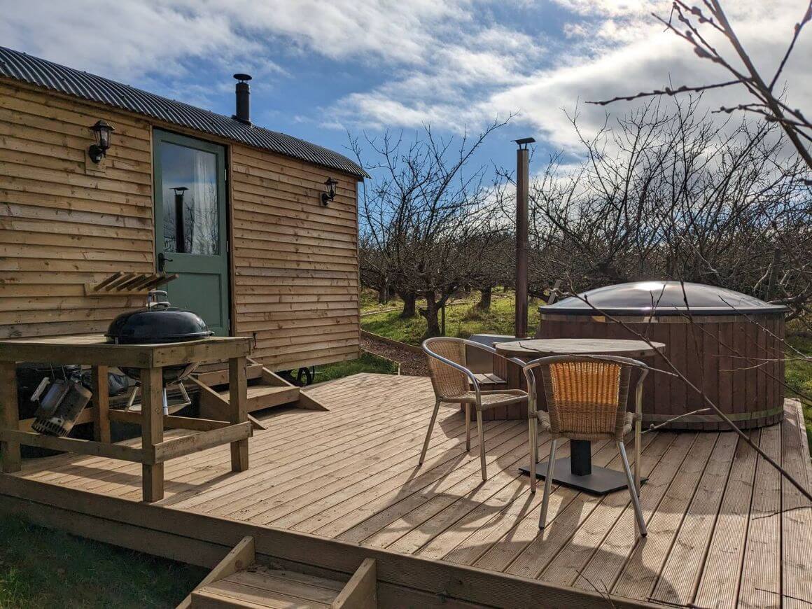 Bramley Shepherd's hut