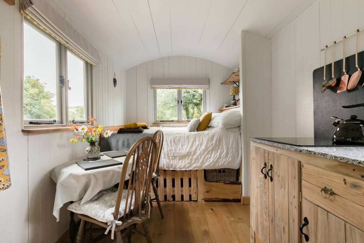 Rustic Shepherds Hut in the Heart of Cornwall
