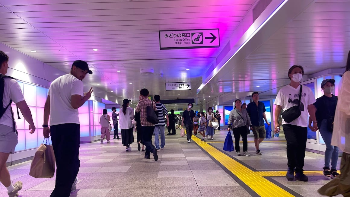 The busy hallways of the Tokyo Train Station in Japan.