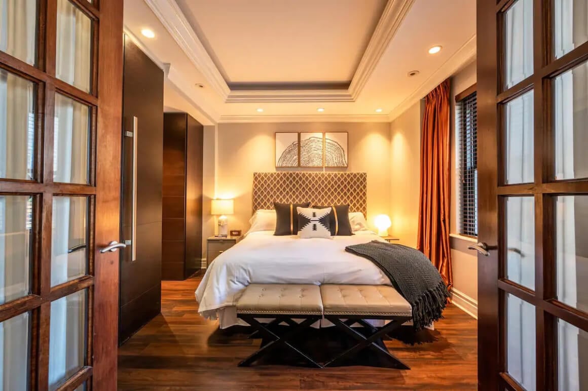 Elegant Suite in Gold Coast