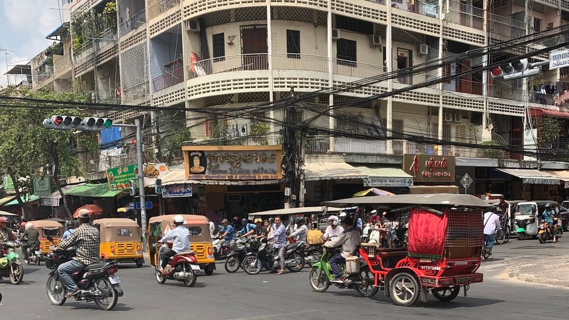 Phnom Penh crazy traffic of motorbikes